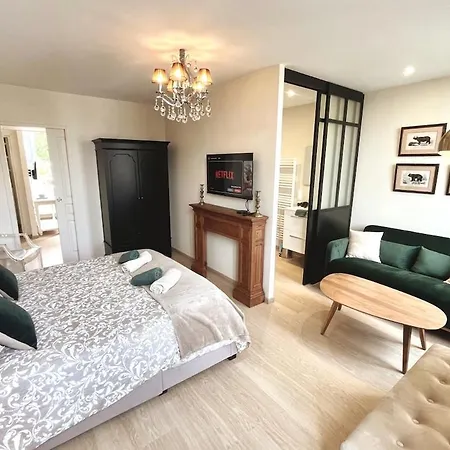 Maison Cornat, Numéro 3, Plein Centre