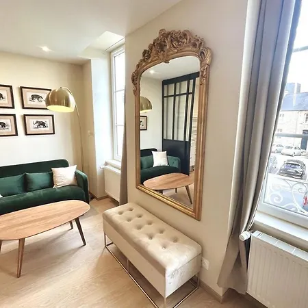 Maison Cornat, Numero 3, La Terrasse Apartament