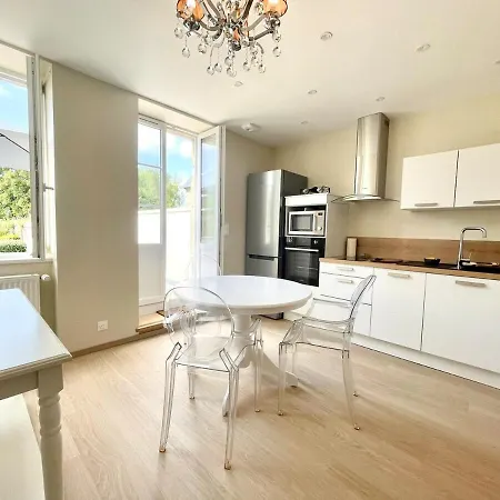 Apartament Maison Cornat, Numero 3, La Terrasse *